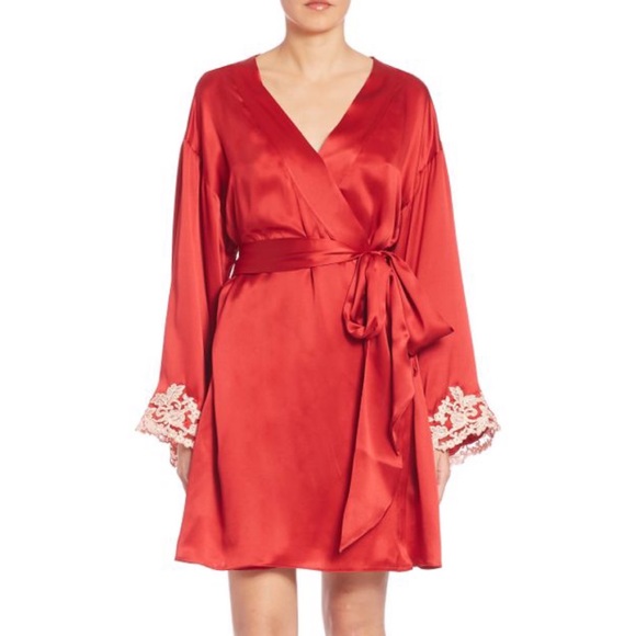 Maison Lace-Trim Short Robe, Red/Gold - Picture 4 of 6